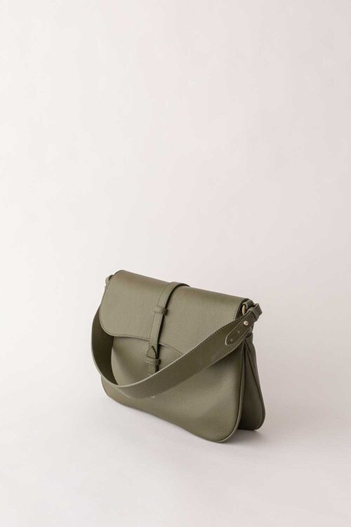 Le saddle olive